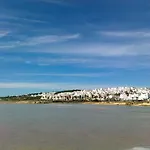 Fuentemar -junto Playa Y Centro-garaje-familias Y Parejas Conil de la Frontera