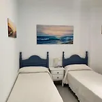 Fuentemar -junto Playa Y Centro-garaje-familias Y Parejas * Conil De La Frontera